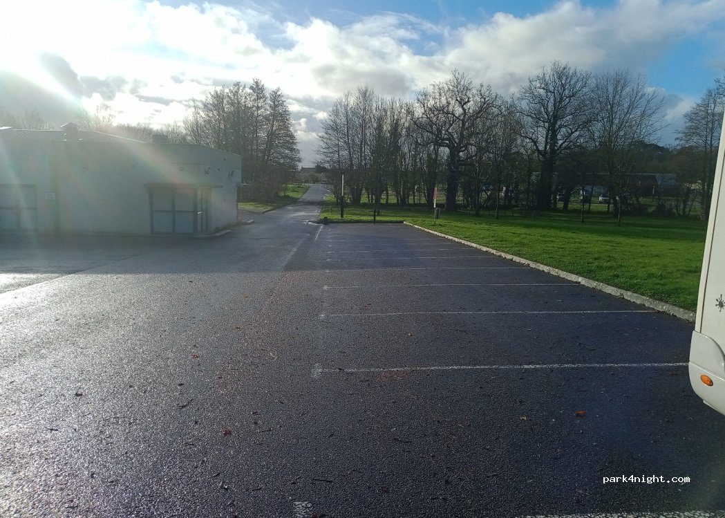 (85480) Bournezeau - 7006 Route de Chantonnay — foto