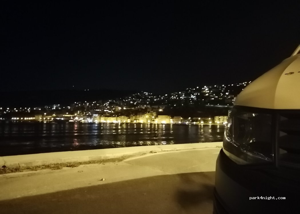 (06230) Villefranche-sur-Mer - 700 Avenue Albert 1ER — foto