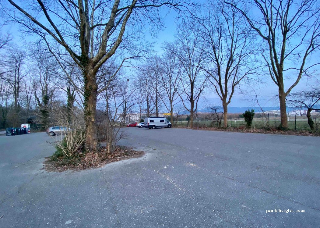 (79110) Freiburg im Breisgau - 39 Im Wolfswinkel — foto