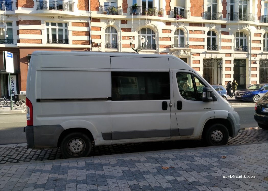 (1000) Bruxelles - 101 Rue Antoine Dansaert — foto