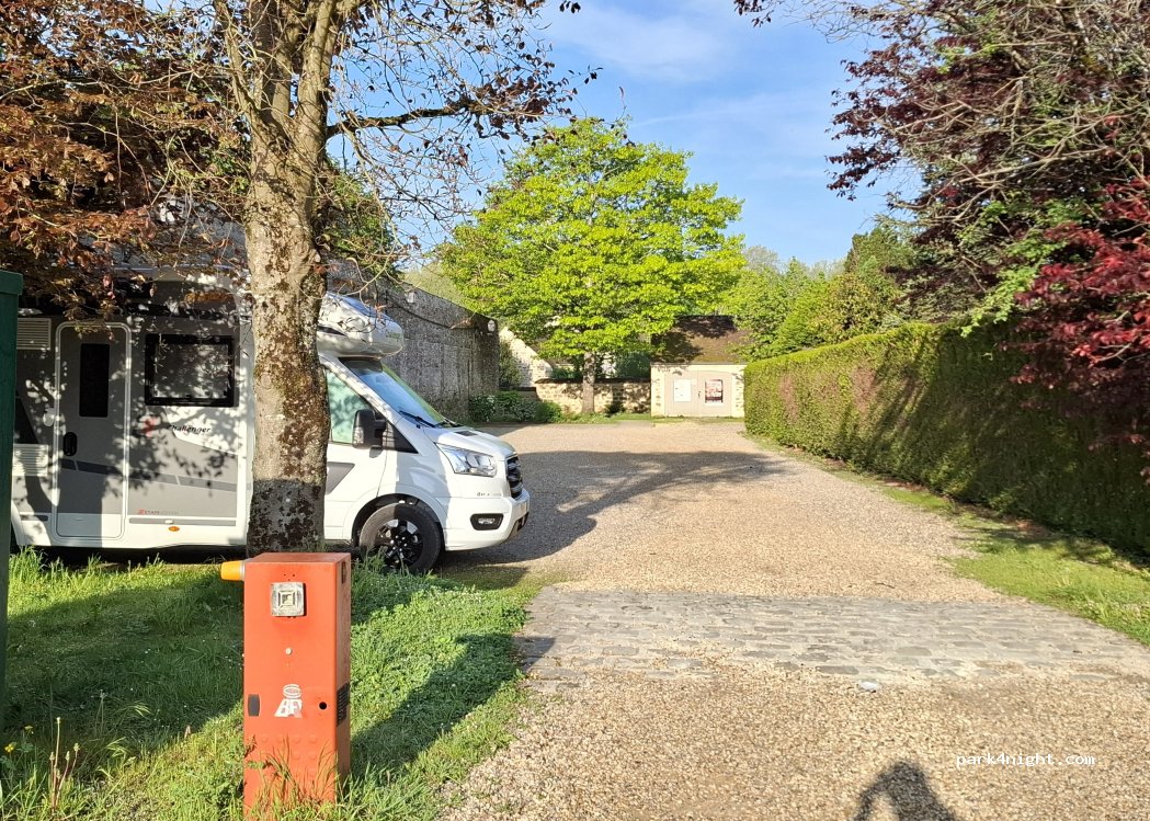 (77930) Fleury-en-Bière - 9 Avenue des Sorbiers — foto 2