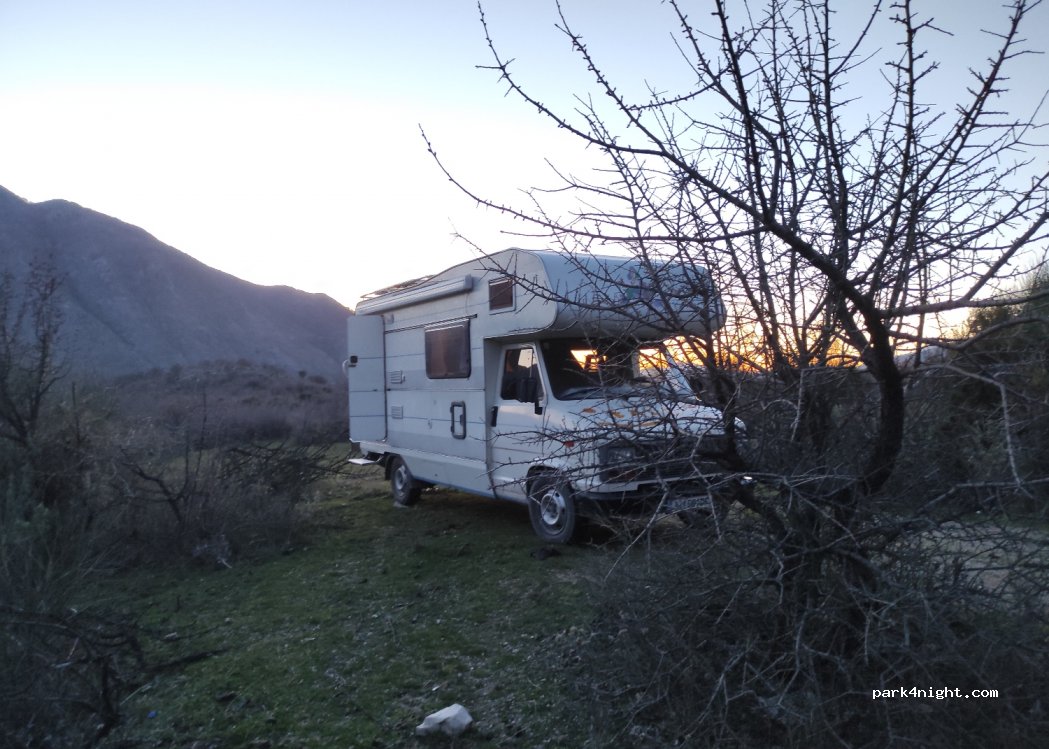 (W6C3+MGM) Muzinë - Unnamed Road — foto 2