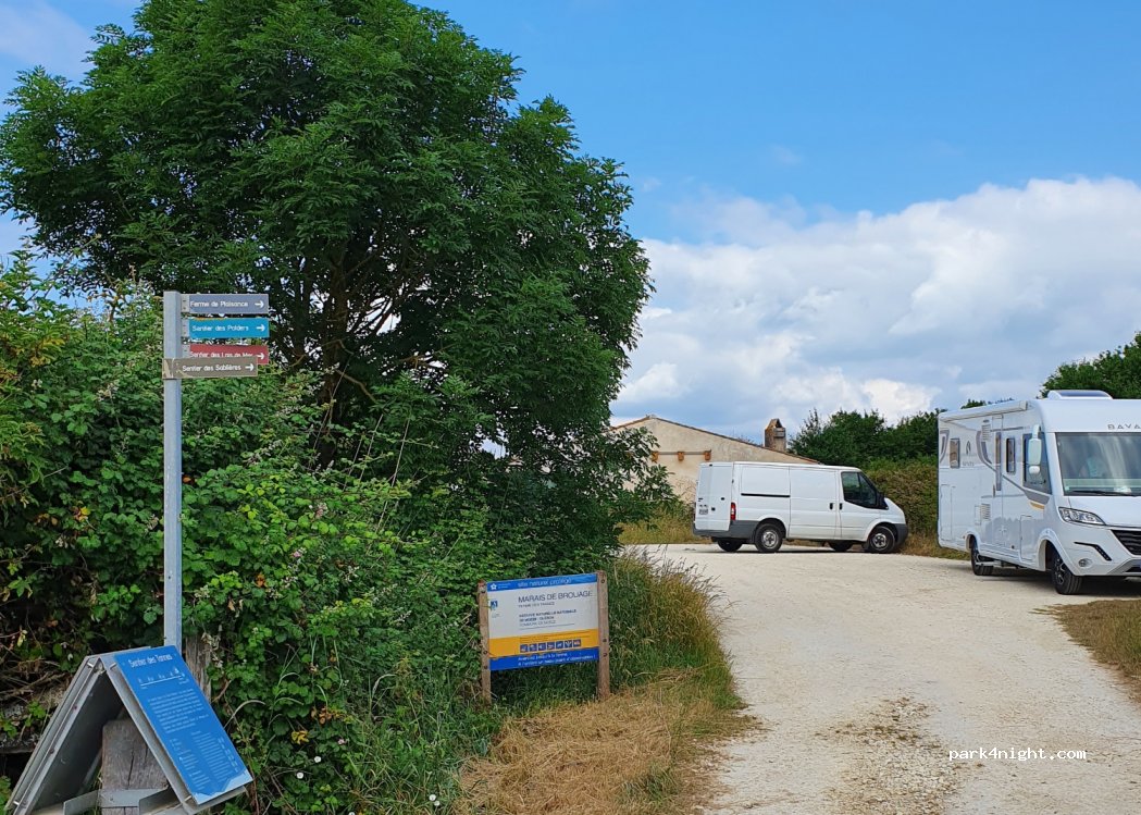 (17780) Moëze - Unnamed Road — foto 4