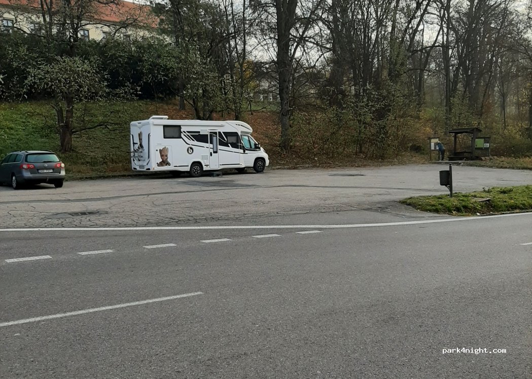 (675 71) Náměšť nad Oslavou - Zámek — foto 3