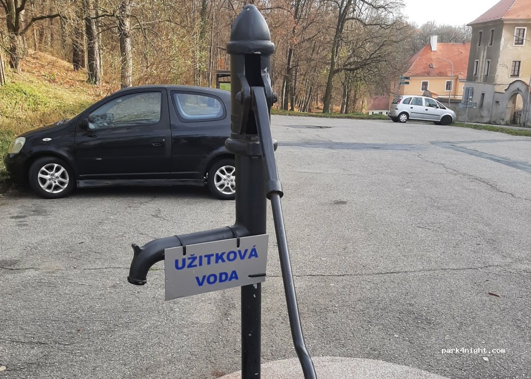 (675 71) Náměšť nad Oslavou - Zámek — foto 4