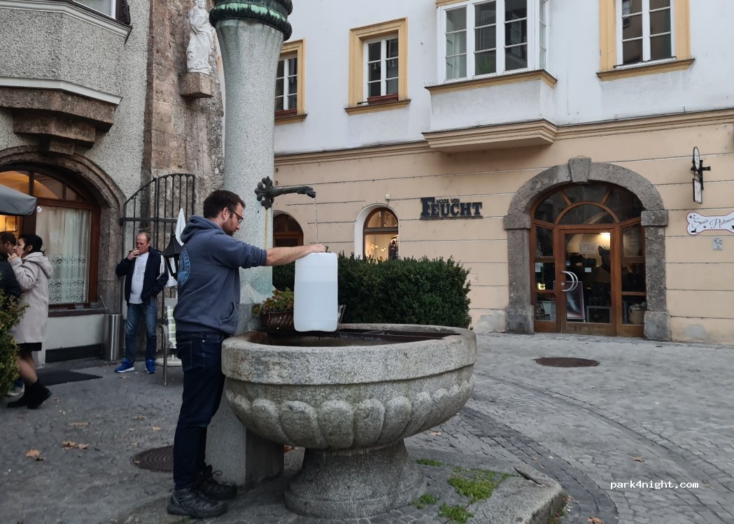 (6060) Hall in Tirol - 2 Schmiedgasse — foto