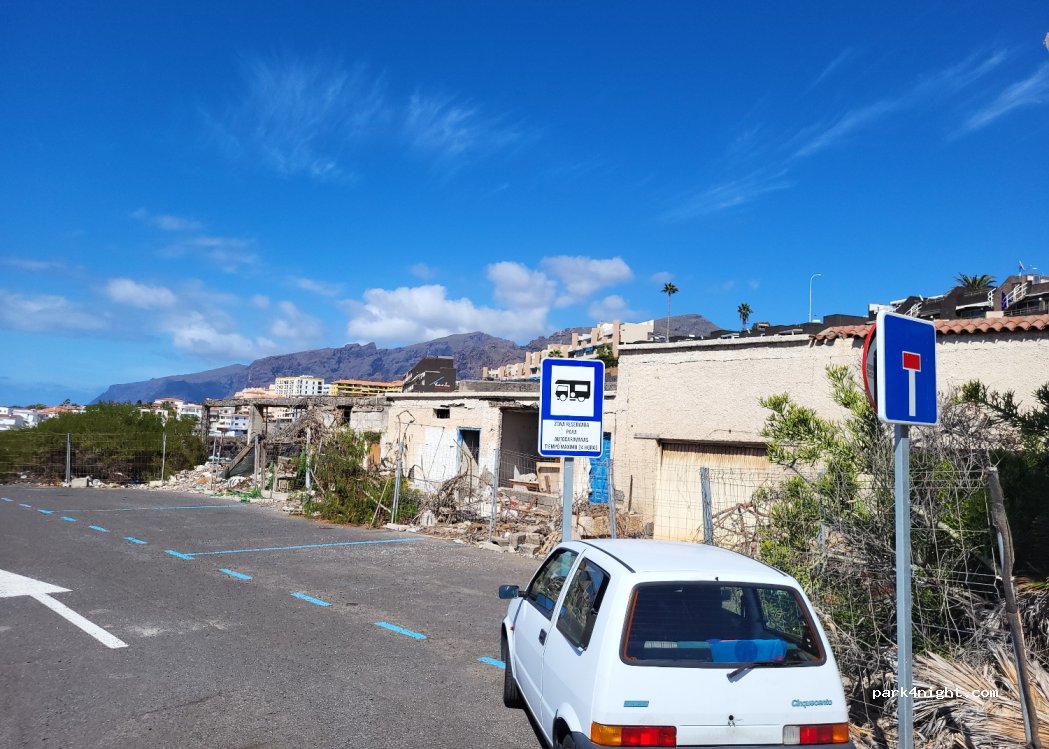 (38687) Guía de Isora - 6 Calle Capirote — foto 2