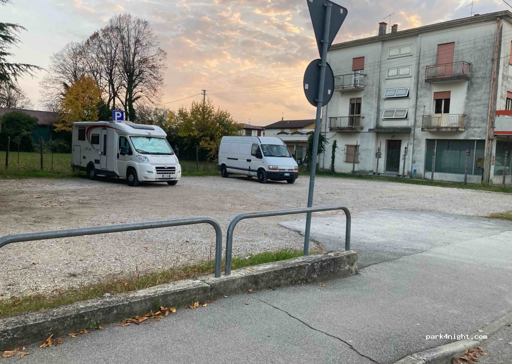 (35016) Piazzola sul Brenta - 31 Via dei Contarini — foto 2
