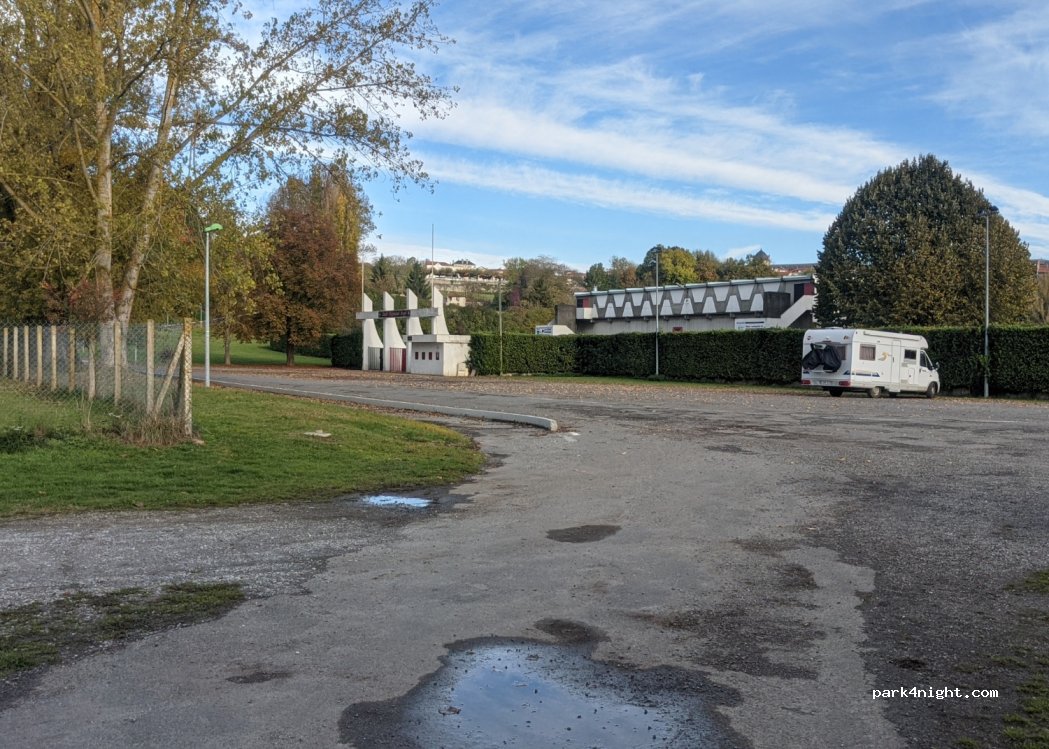 (31210) Montréjeau - — foto