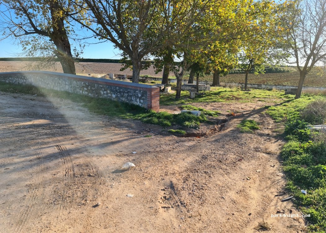 (16410) Horcajo de Santiago - Unnamed Road — foto