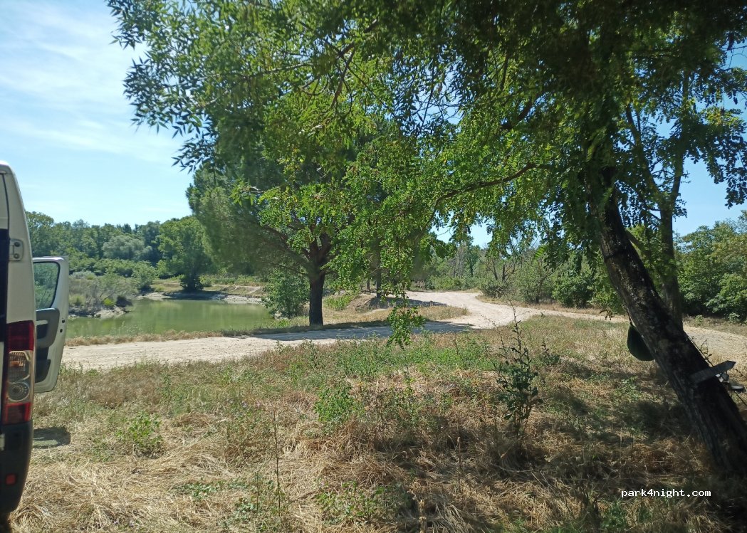 (84830) Sérignan-du-Comtat - Etang des Bosquets — foto 3