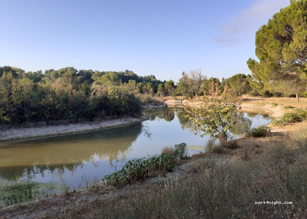 (84830) Sérignan-du-Comtat - Etang des Bosquets — foto 4