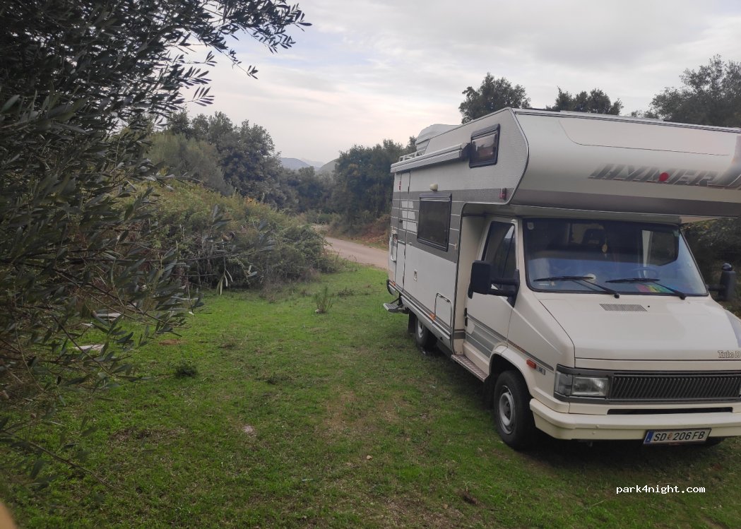 (300 14) Ano Vasiliki - Unnamed Road — foto 2