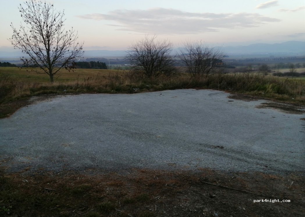 (038 15) Blatnica - Unnamed Road — foto