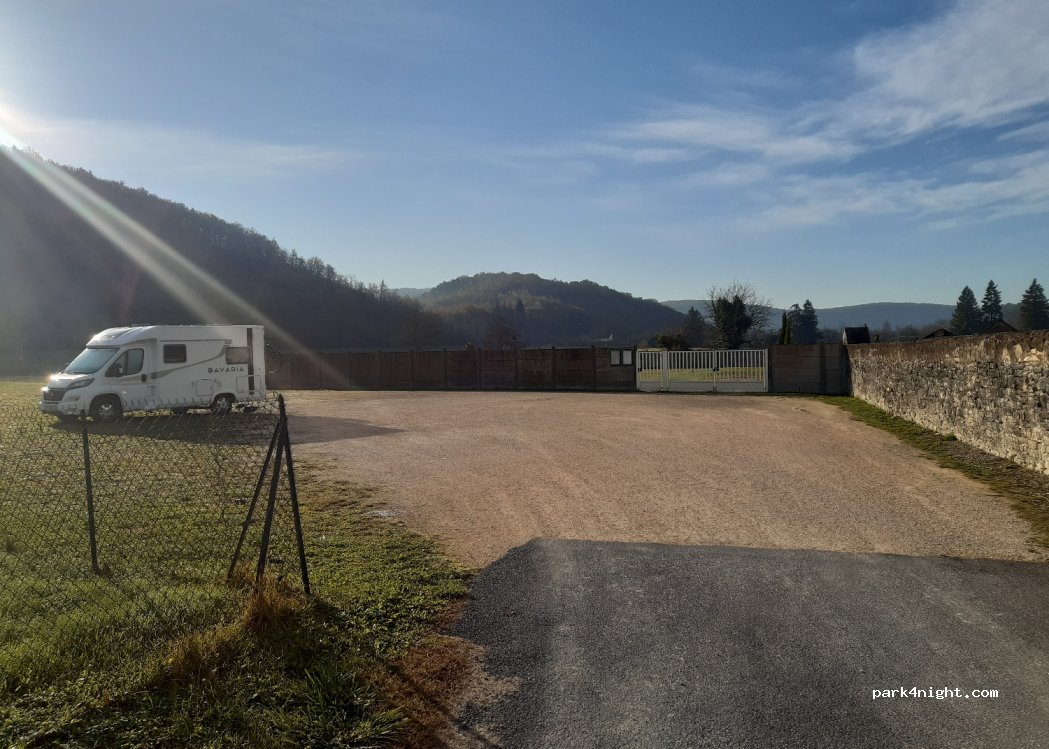 (24570) Condat-sur-Vézère - — foto