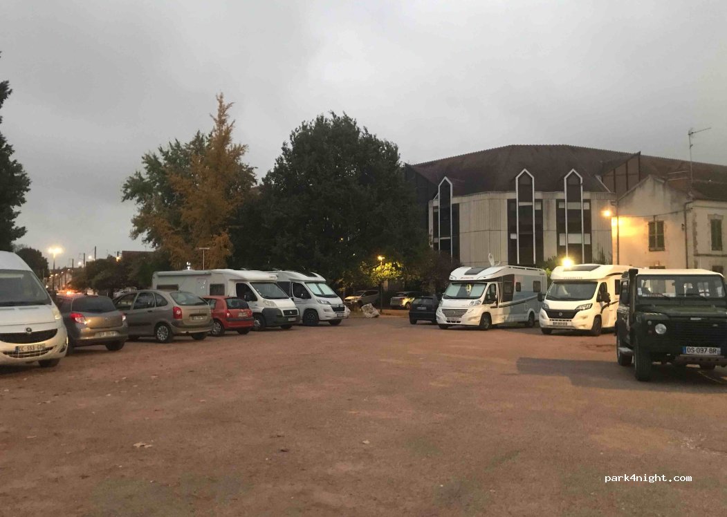 (89000) Auxerre - Rue Etienne Dollet — foto 4