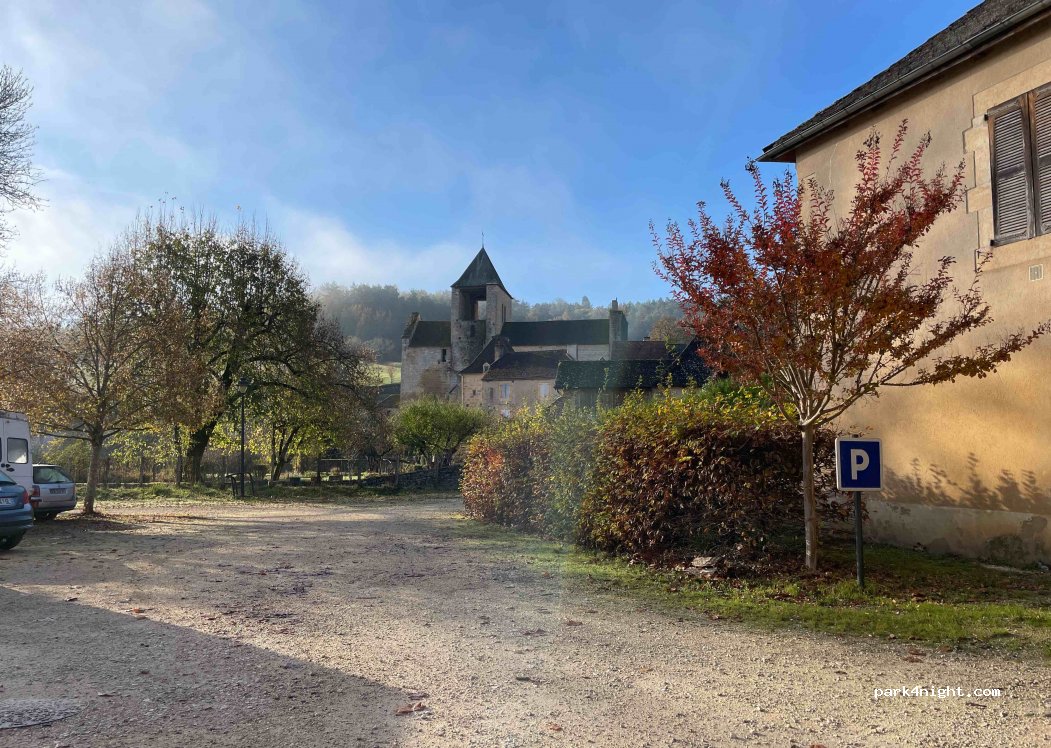 (24290) Auriac-du-Périgord - 67 D67 — foto 2