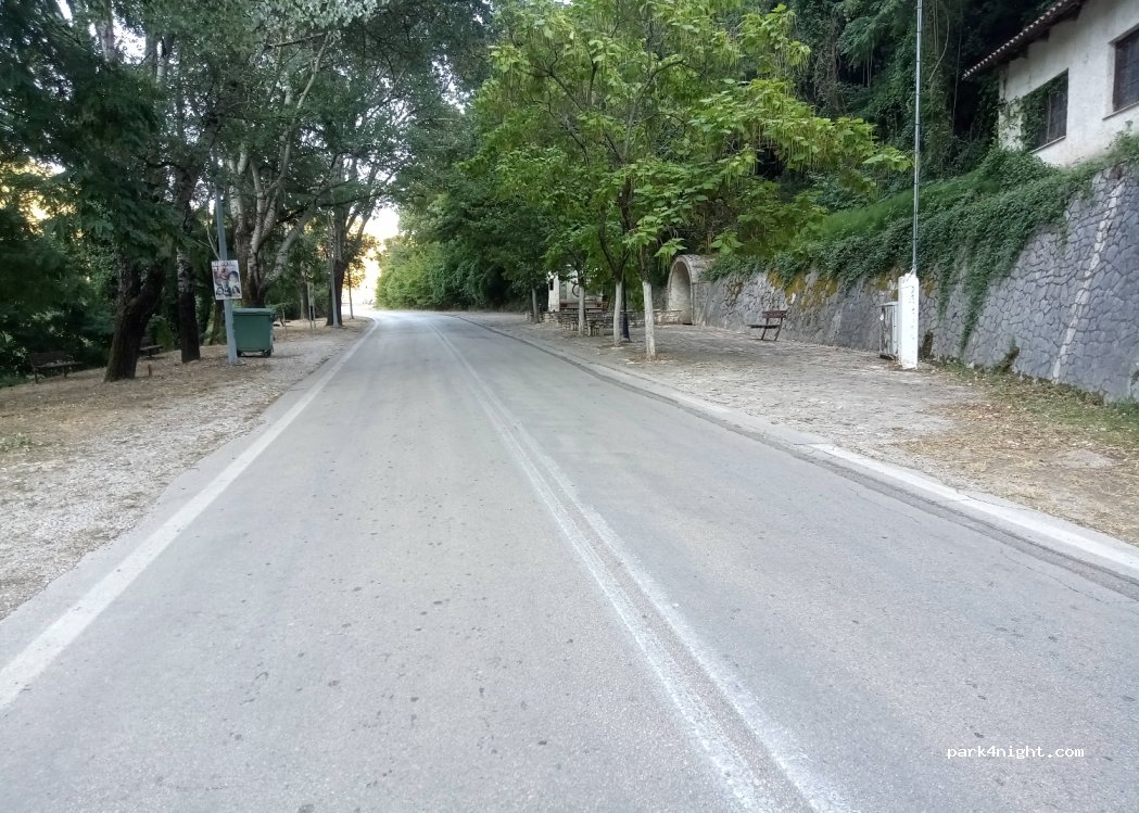 (270 63) Lampia - 5 Ethniki Odos Patras Levidiou — foto 4