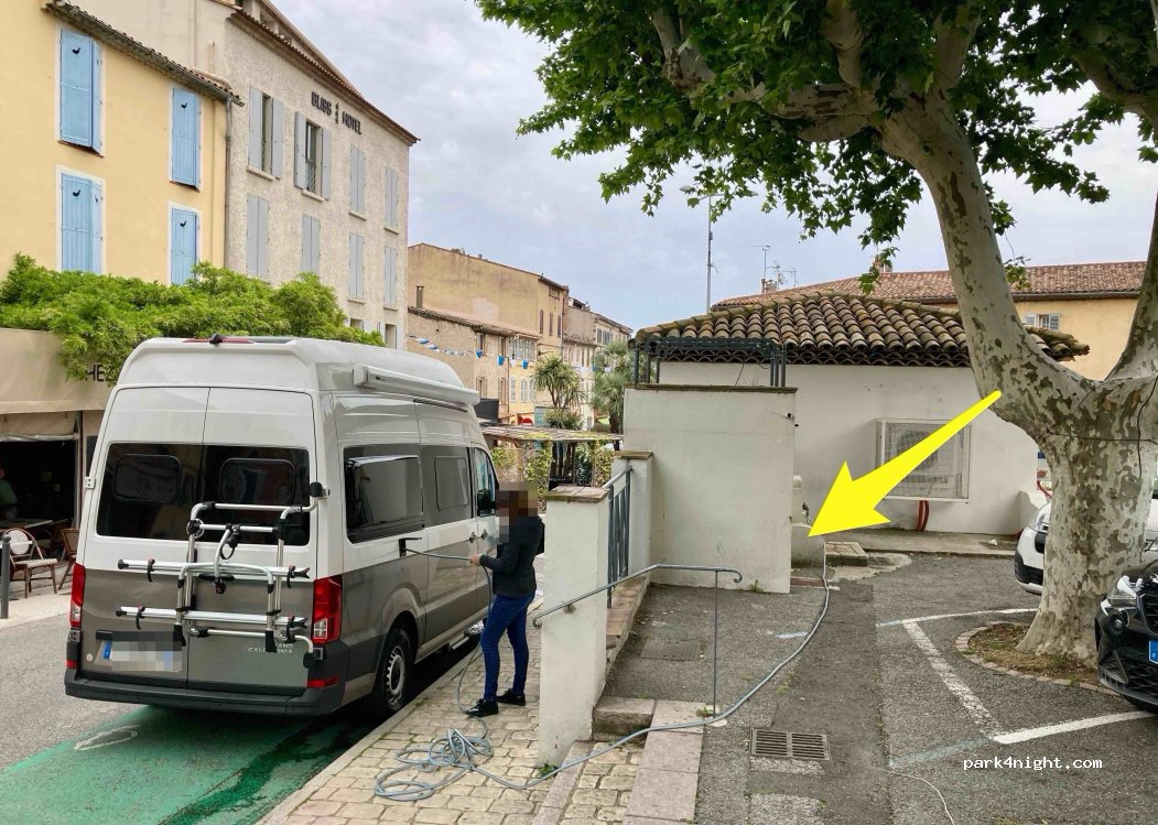 (83310) Cogolin - 15 Avenue Général de Gaulle — foto 4