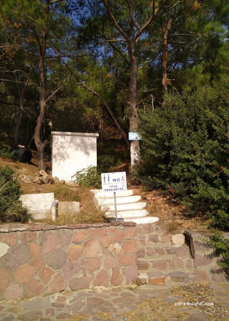 (811 00) Mytilene - Unnamed road — foto 2