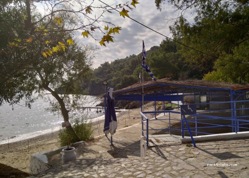 (811 00) Mytilene - Unnamed road — foto 3