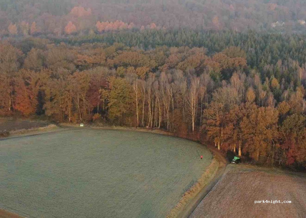 (08370) Margny, Unnamed road — foto
