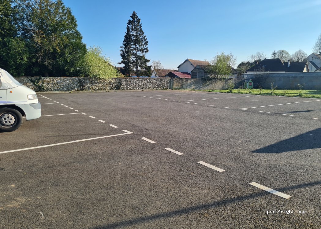 (28170) Châteauneuf-en-Thymerais - 6 Boulevard Jean Jaurès — foto 3