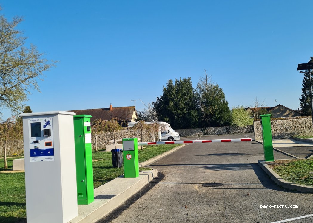 (28170) Châteauneuf-en-Thymerais - 6 Boulevard Jean Jaurès — foto 4