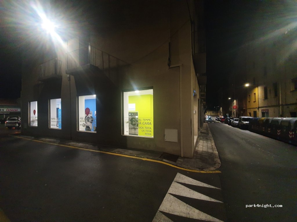 (17500) Ripoll - 3 Carrer del Bisbe Morgades — foto 2