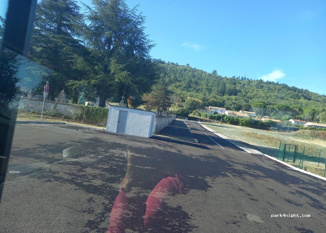 (04280) Céreste - 9 Chemin Saint-Martin — foto