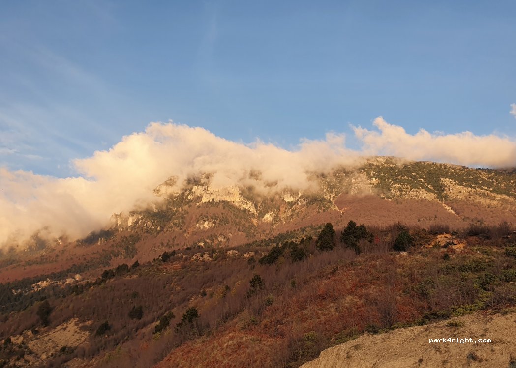 (5403) Poliçan - Unnamed road — foto 4