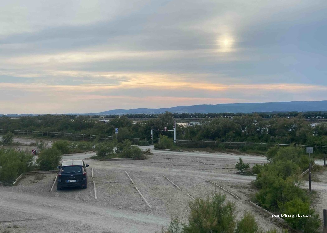 (34110) Frontignan - D50 — foto 2