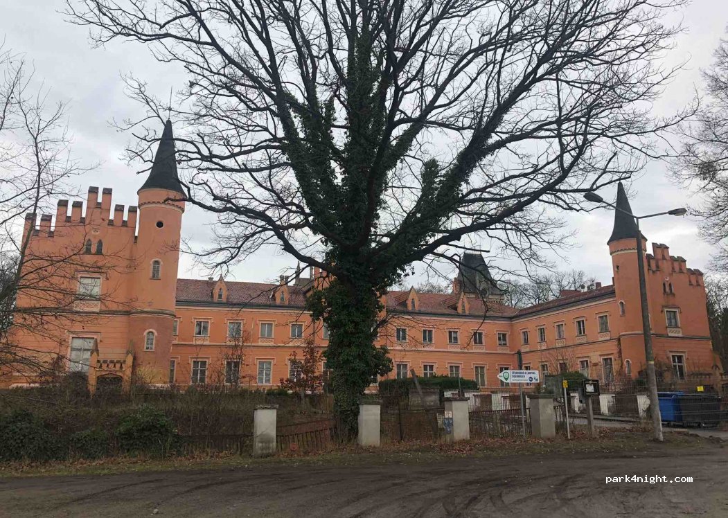 (15306) Gusow-Platkow - 6 Schloßstraße — foto