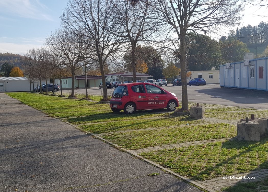 (62034) Muccia - 5 Via Papa Giovanni XXIII — foto