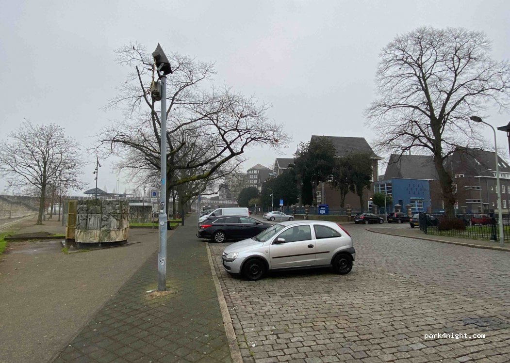 (6221 EN) Maastricht - 1 Oeverwal — foto