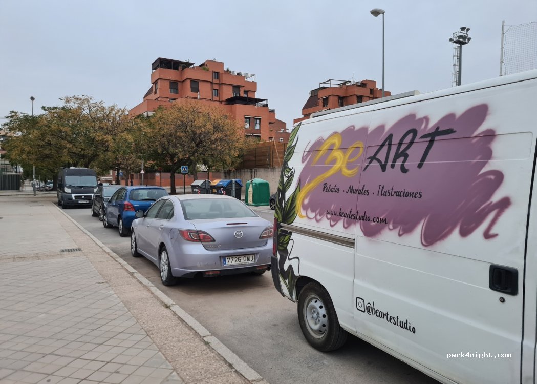 (18014) Granada - 26 Calle Isla de la Gomera — foto 3