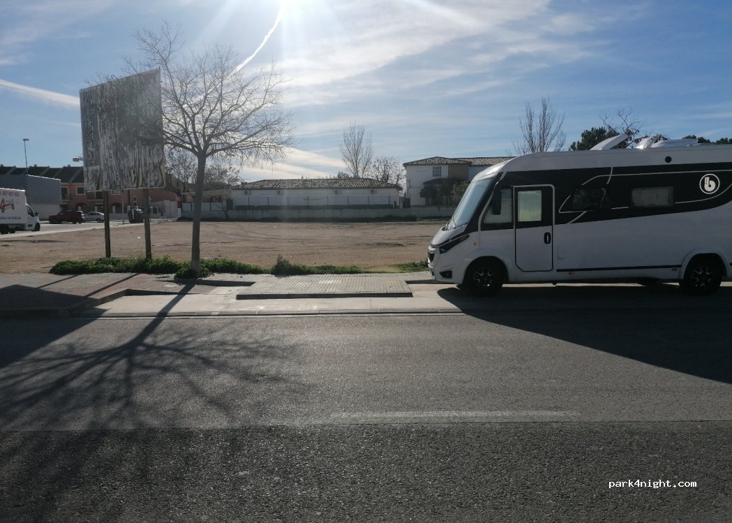 (14500) Puente Genil - 13 Calle Montalbán — foto 3