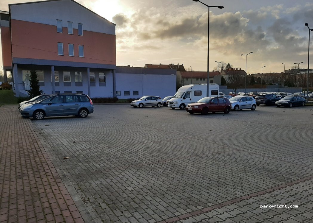 (68-100) Żagań - 1 Nowogródzka — foto