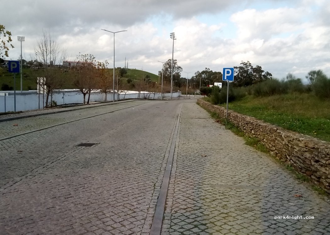 (7040) Arraiolos - Rua 5 de Outubro — foto