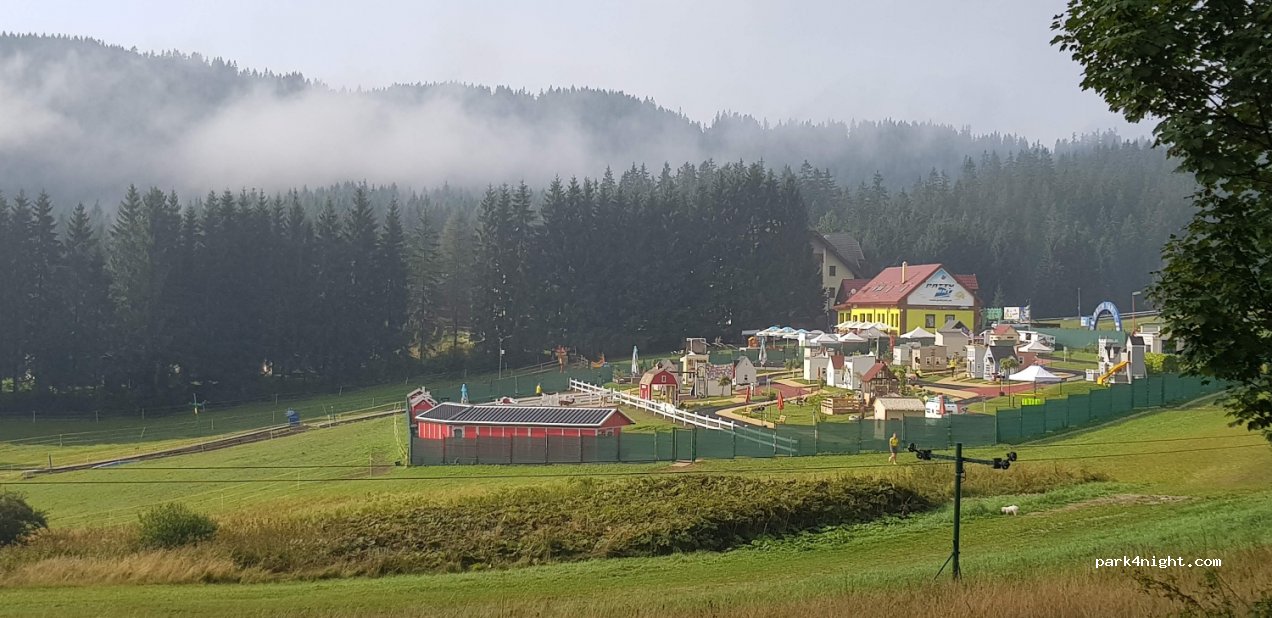 (976 39) Donovaly - Unnamed road — foto 2