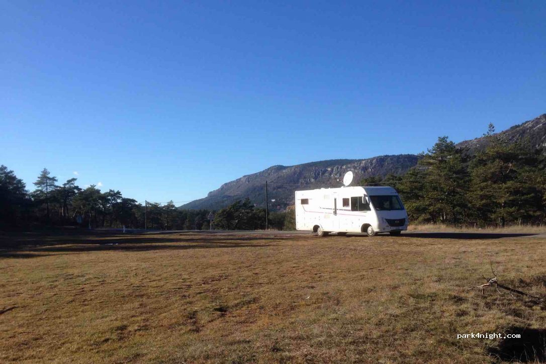 (06750) Andon - 2651 Route des Châteaux — foto 4
