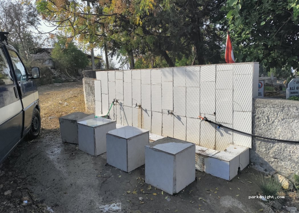 (01900) Adana - Karataş Köyü Yolu — foto
