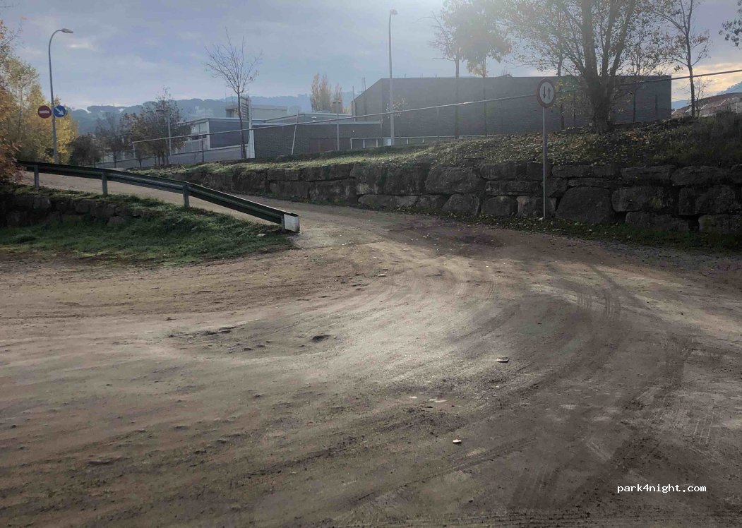 (08430) La Roca del Vallès - 1Z Carrer de Sant Sadurní — foto 3