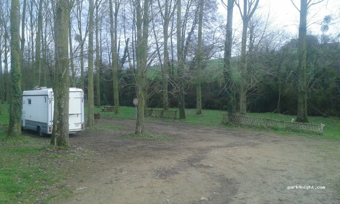 (49120) Chemillé-Melay - Unnamed Road — foto 2