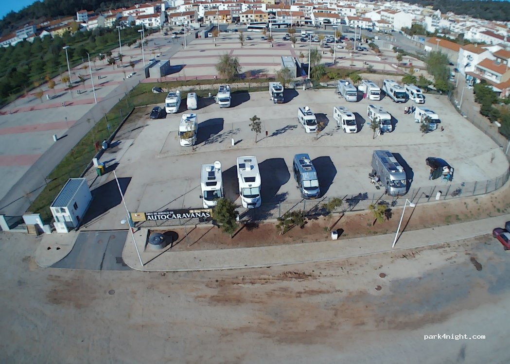 Área Serviço Autocaravanas Messines — foto 2