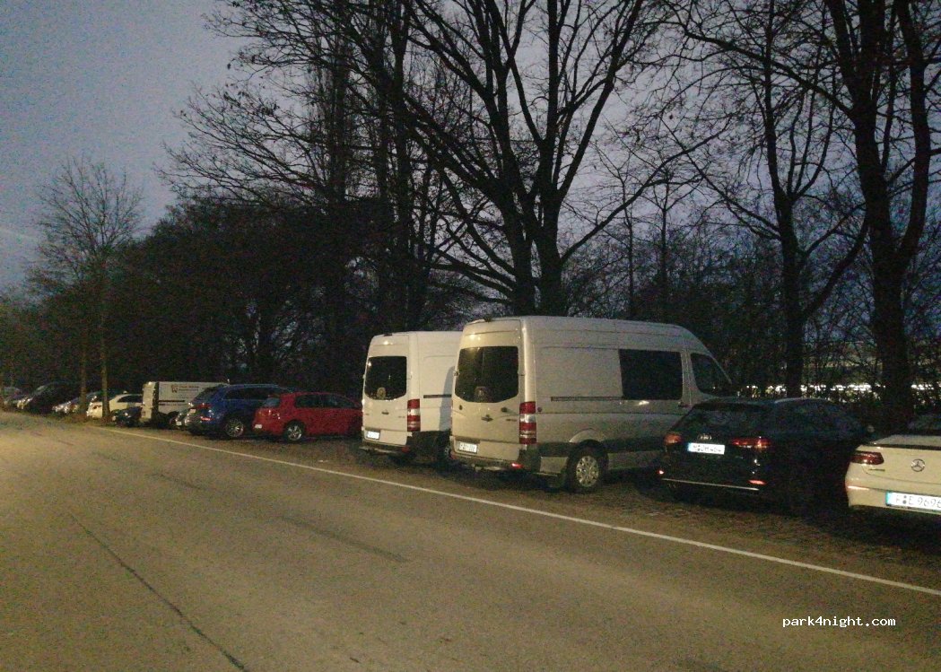 (82024) Taufkirchen - 13 Waldstraße — foto