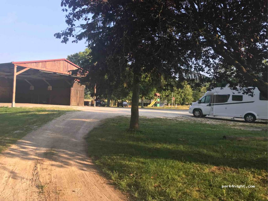 (54112) Vannes-le-Châtel - 10 Rue des Ponts — foto 3