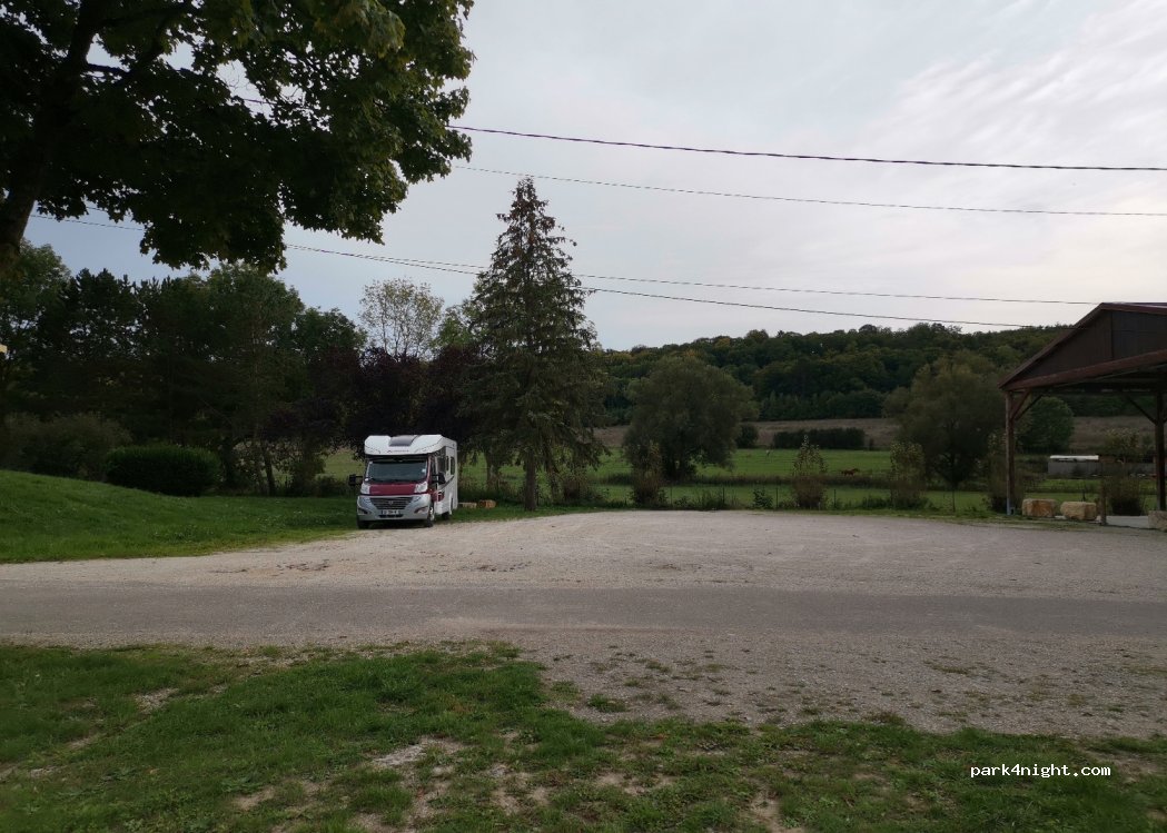 (54112) Vannes-le-Châtel - 10 Rue des Ponts — foto 4