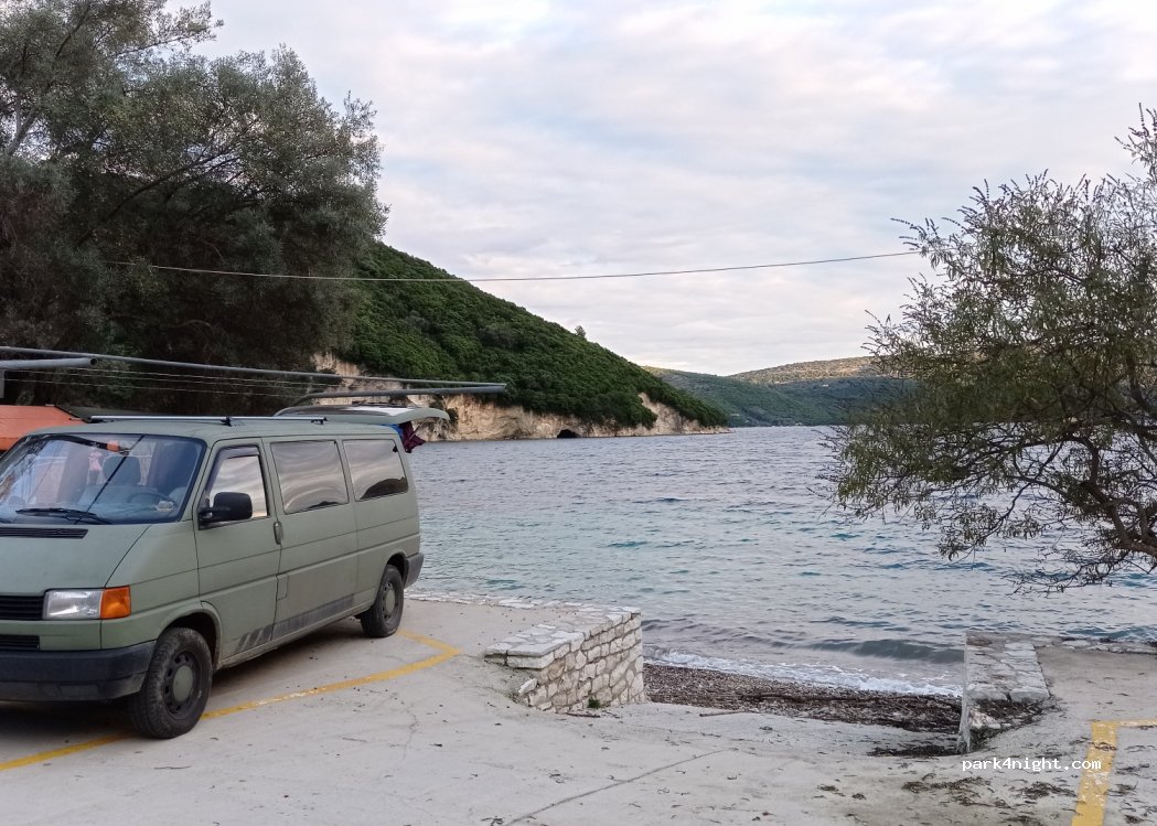 (311 00) Desimi - Dessimi Parking — foto