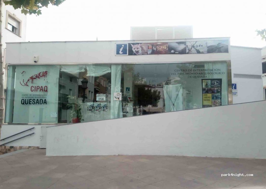 (23480) Quesada - 7 Plaza de la coronación — foto